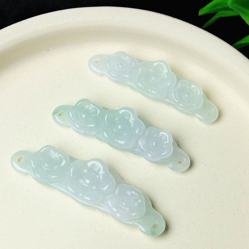Jewelry & Watches Company - 1pc Natural Jadeite Emerald Flower Hand