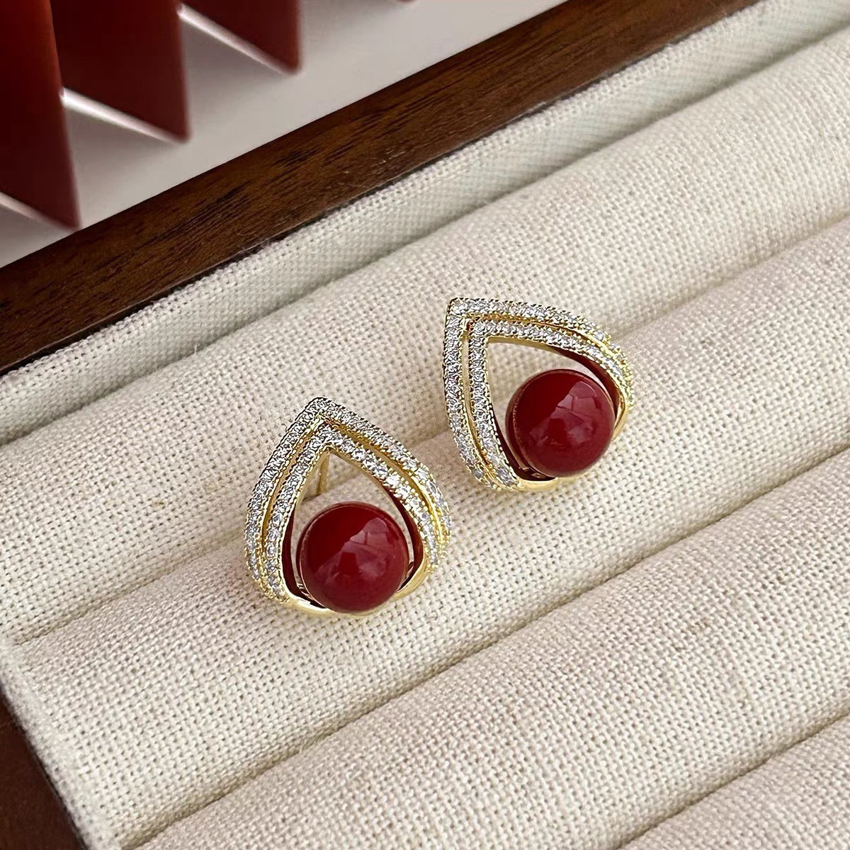 925 Silver Needle Korean Fashi - огляд і ціна Pearl Stud Earrings