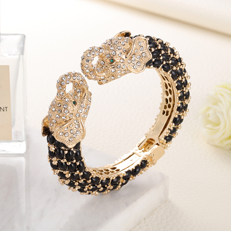 Sally's Paradise Resin Colorfu - огляд і ціна Paradise Jewelry & Watches Llc Miami Photos