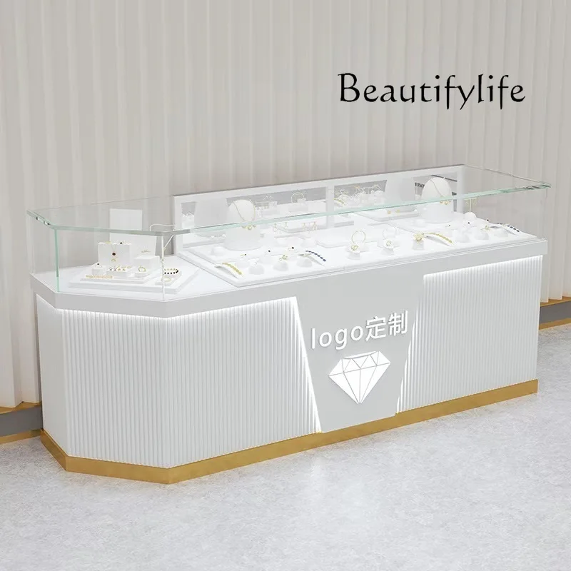 Glasses Exhibition Gold Watch  - огляд і ціна Jewelry And Watches Exhibition